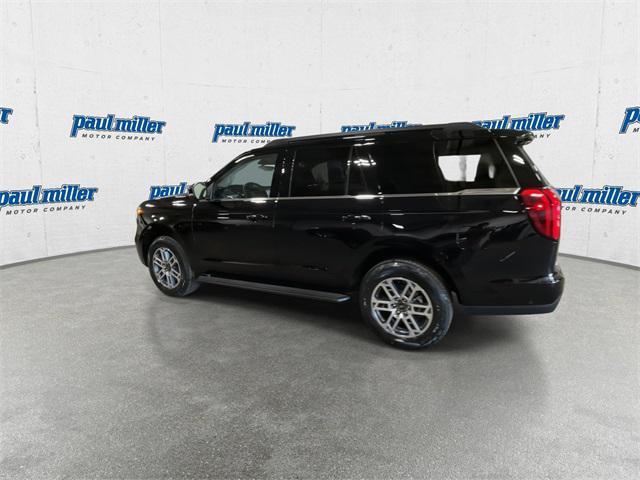 new 2025 Ford Expedition car, priced at $68,345