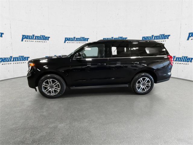 new 2025 Ford Expedition car, priced at $68,345