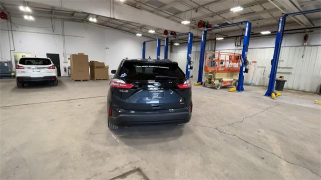 new 2024 Ford Edge car, priced at $39,001