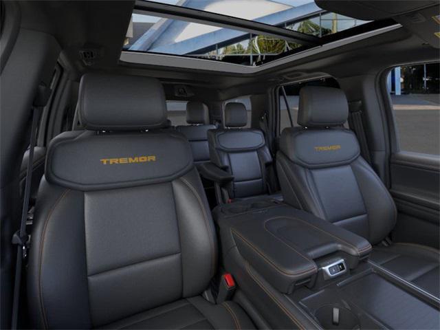 new 2025 Ford Expedition car, priced at $81,050