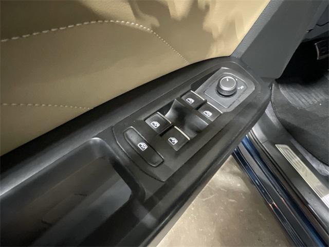 used 2021 Volkswagen Atlas Cross Sport car, priced at $25,296