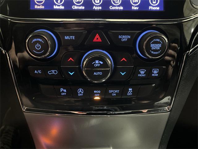 used 2019 Jeep Grand Cherokee car, priced at $15,385