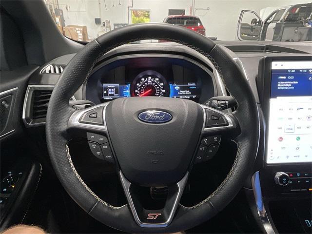 used 2024 Ford Edge car, priced at $36,444