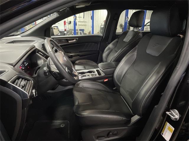 used 2024 Ford Edge car, priced at $36,444
