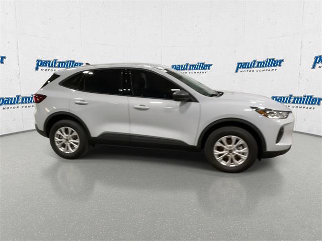 new 2025 Ford Escape car, priced at $26,107