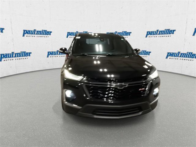 used 2024 Chevrolet Traverse car, priced at $39,800