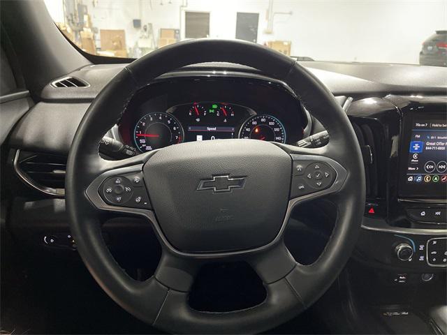 used 2024 Chevrolet Traverse car, priced at $39,800