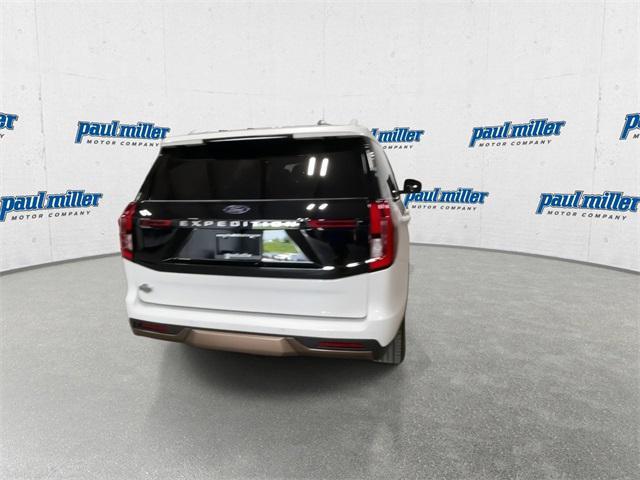 new 2025 Ford Expedition car, priced at $85,337