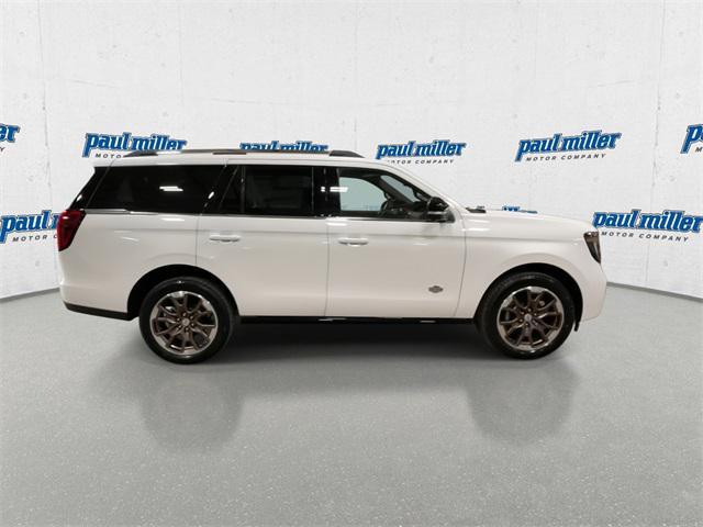 new 2025 Ford Expedition car, priced at $85,337