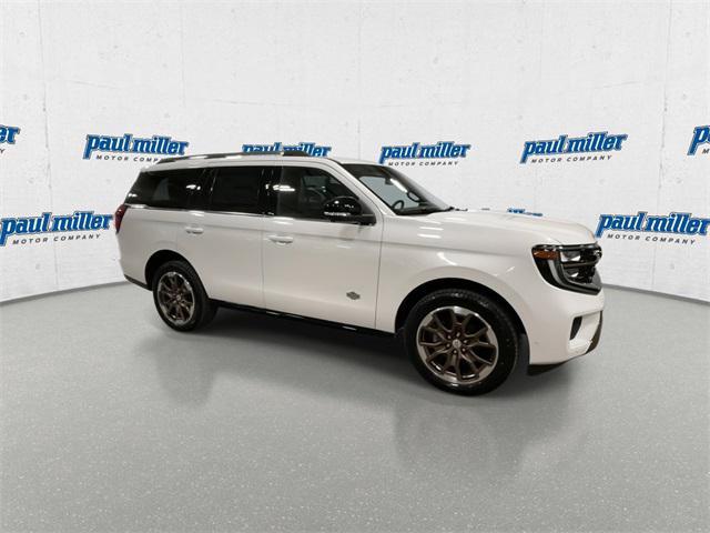 new 2025 Ford Expedition car, priced at $85,337