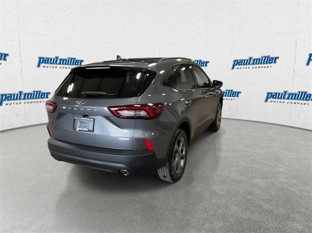 new 2025 Ford Escape car, priced at $33,452