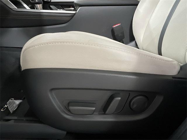 used 2025 Mazda CX-70 PHEV car, priced at $45,476