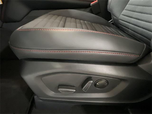 new 2025 Ford Explorer car, priced at $49,996
