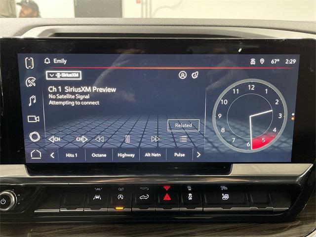 used 2024 GMC Sierra 1500 car, priced at $40,455