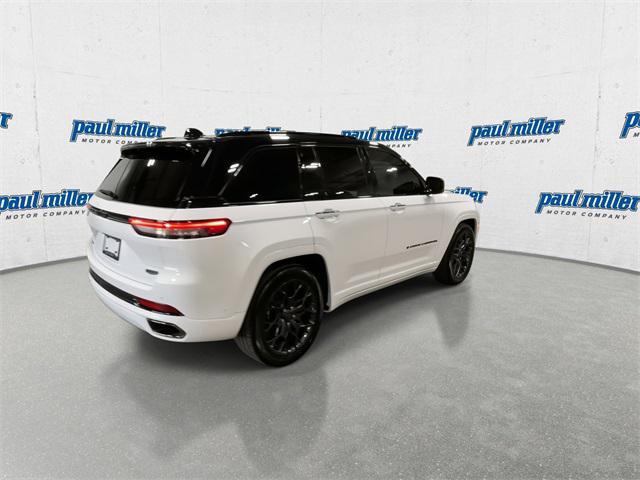 used 2025 Jeep Grand Cherokee car, priced at $54,500