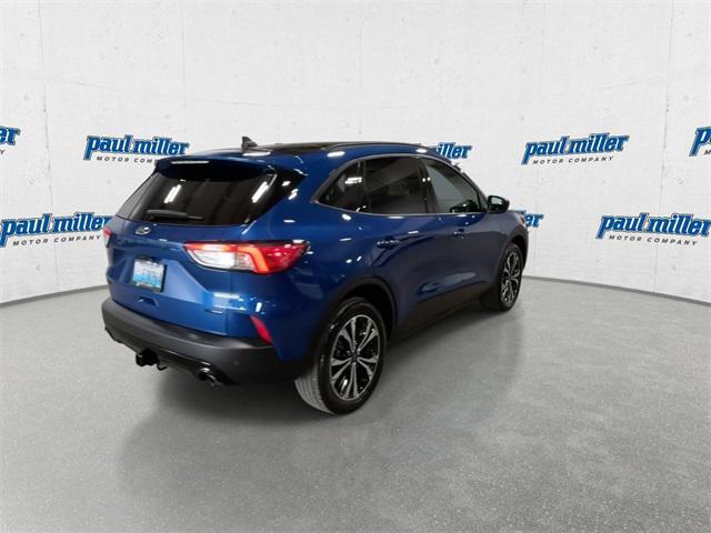 used 2022 Ford Escape car, priced at $25,326