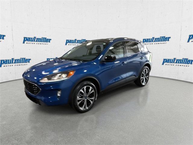 used 2022 Ford Escape car, priced at $25,326