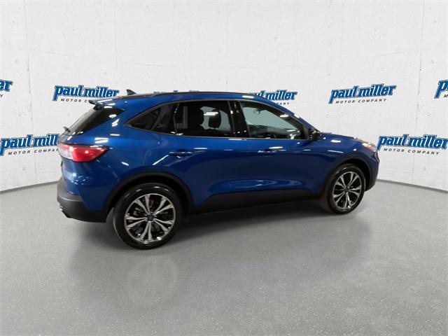 used 2022 Ford Escape car, priced at $25,326