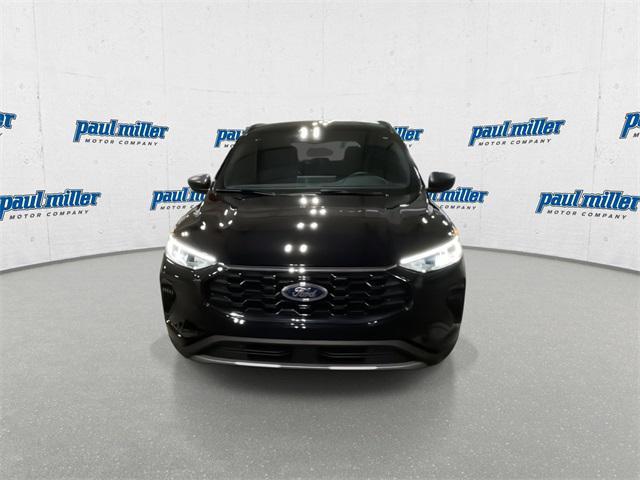 new 2025 Ford Escape car, priced at $25,815