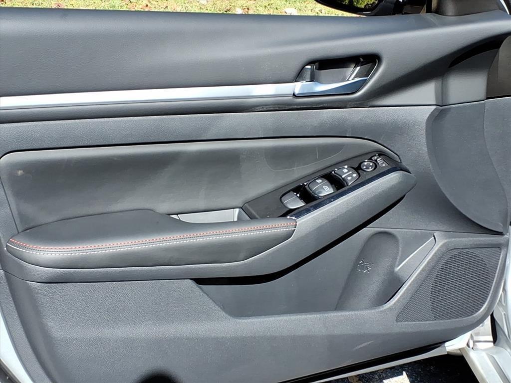 new 2025 Nissan Altima car, priced at $31,593
