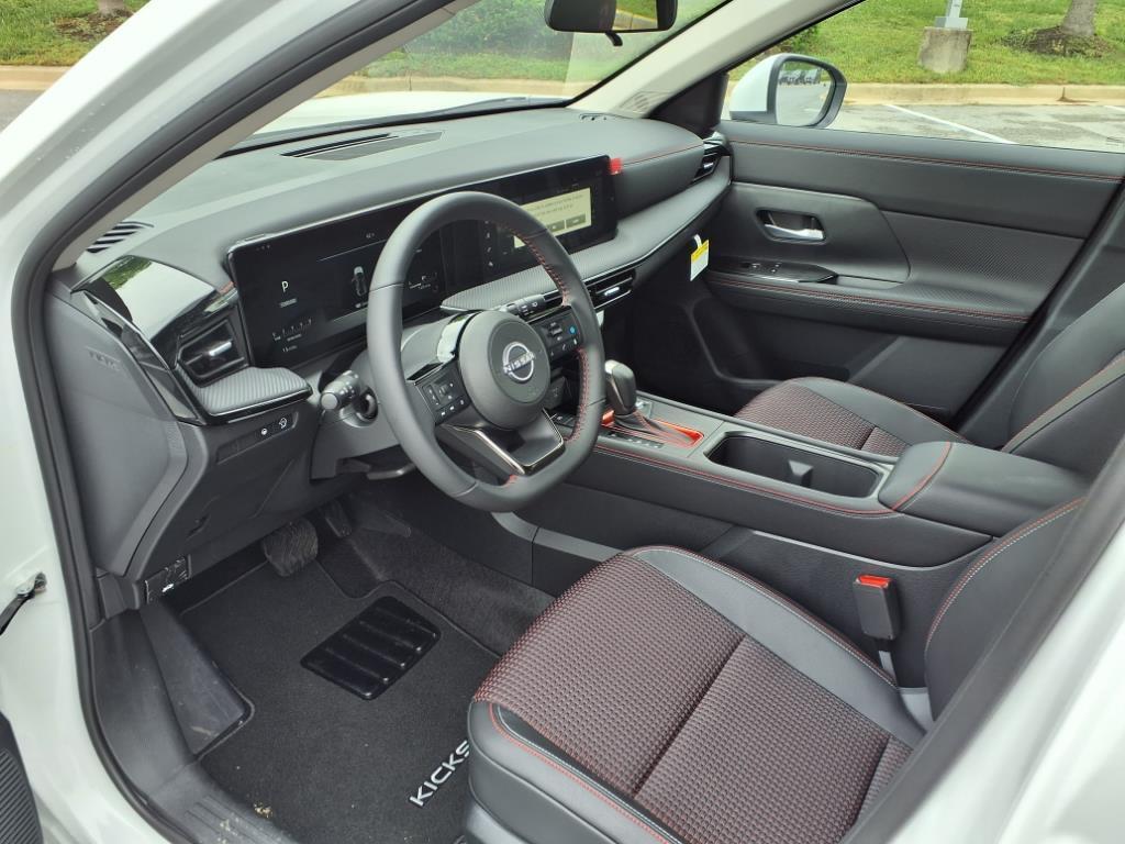 new 2025 Nissan Kicks car, priced at $26,567