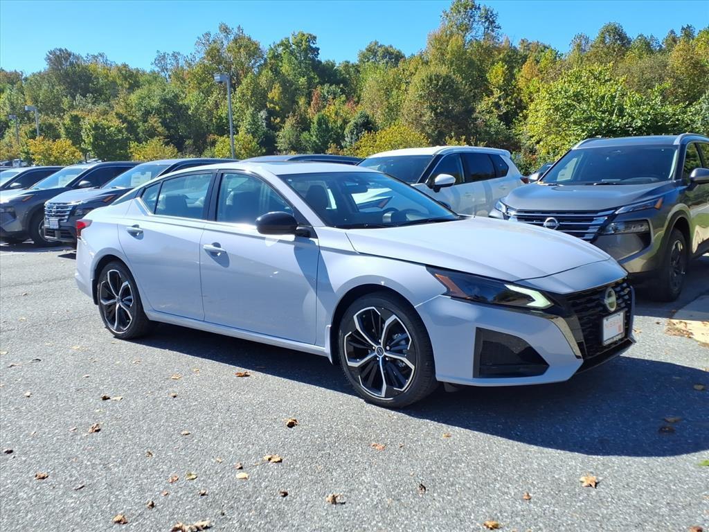 new 2025 Nissan Altima car, priced at $31,864