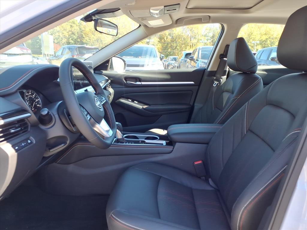 new 2025 Nissan Altima car, priced at $31,864