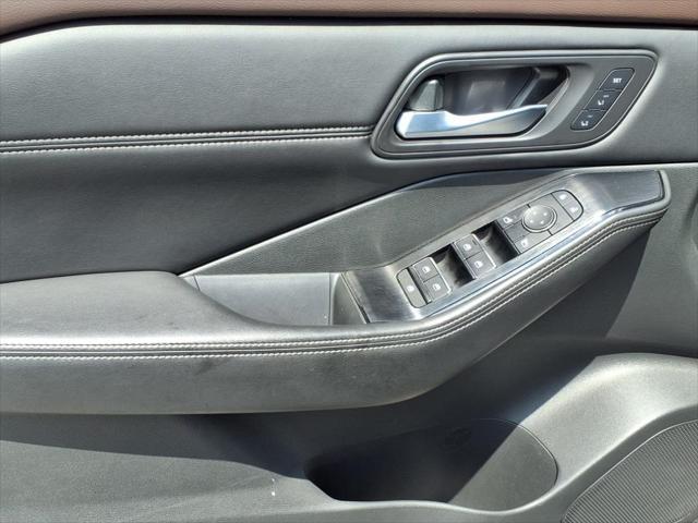 used 2022 Nissan Rogue car, priced at $27,897