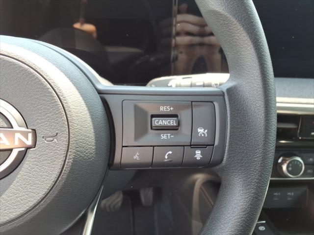new 2025 Nissan Kicks car, priced at $26,472