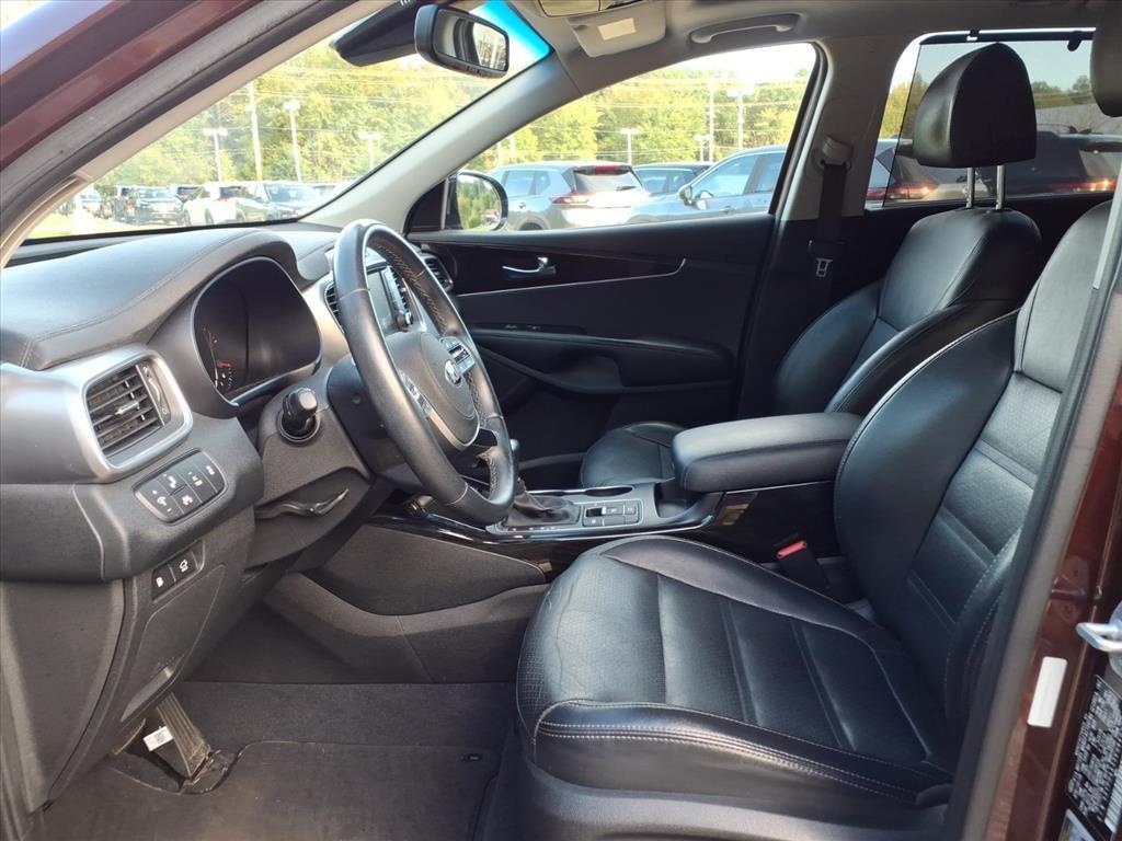 used 2019 Kia Sorento car, priced at $17,398