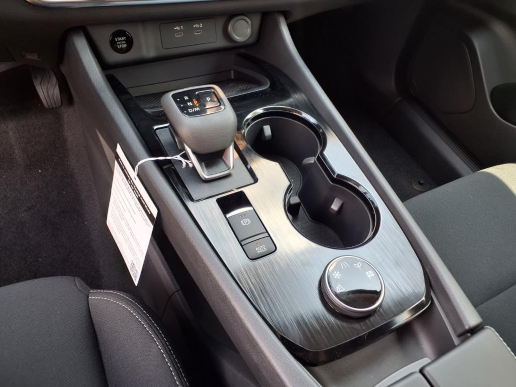 new 2025 Nissan Rogue car, priced at $29,734