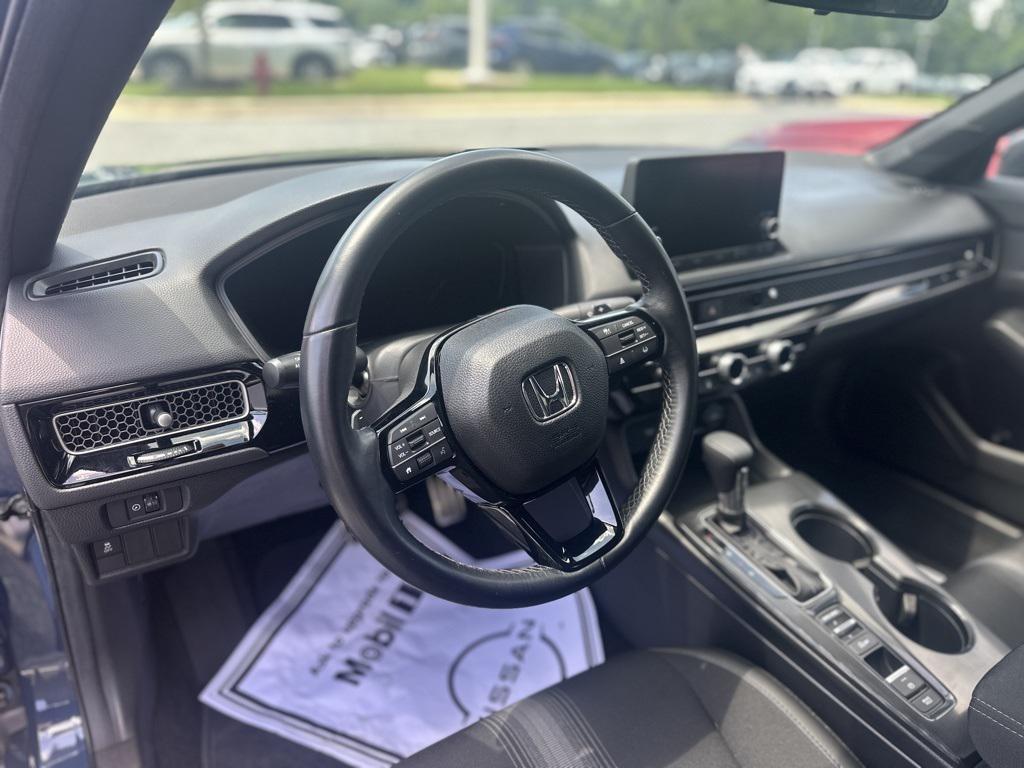 used 2025 Honda Civic car, priced at $27,699