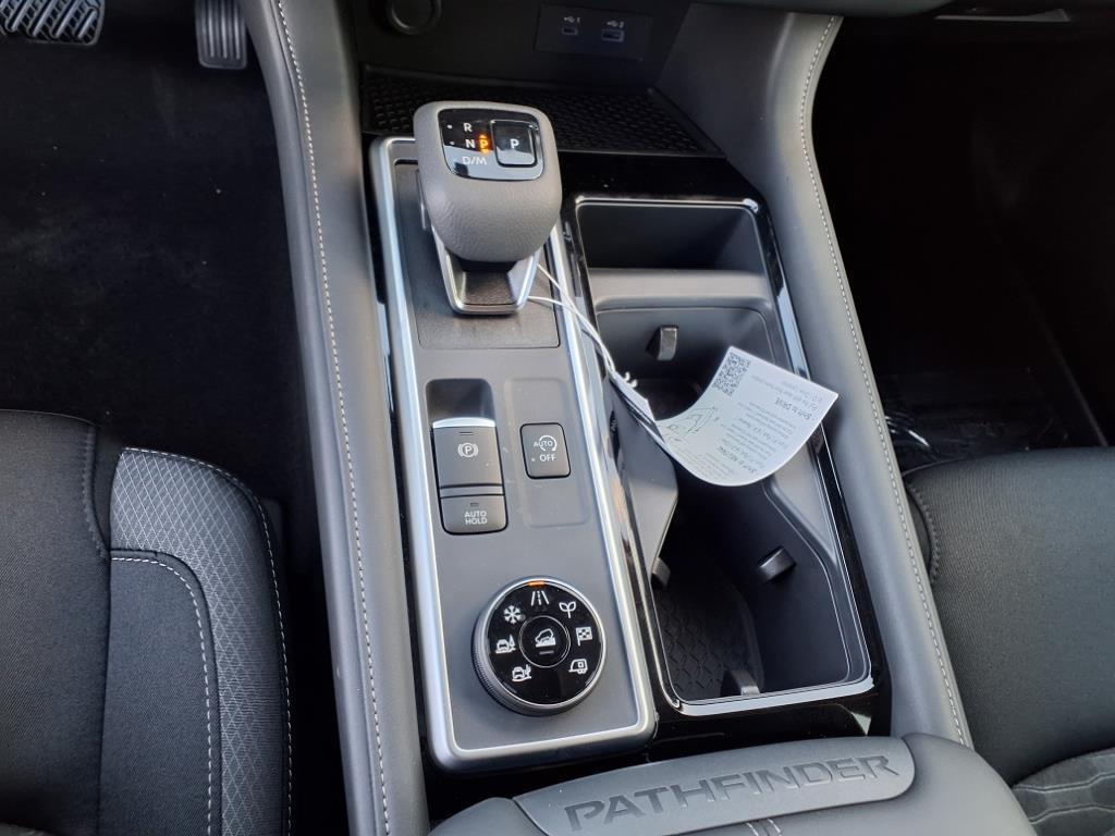 new 2025 Nissan Pathfinder car, priced at $39,608