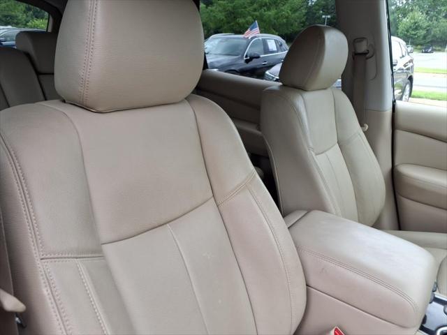 used 2018 Nissan Pathfinder car, priced at $13,393