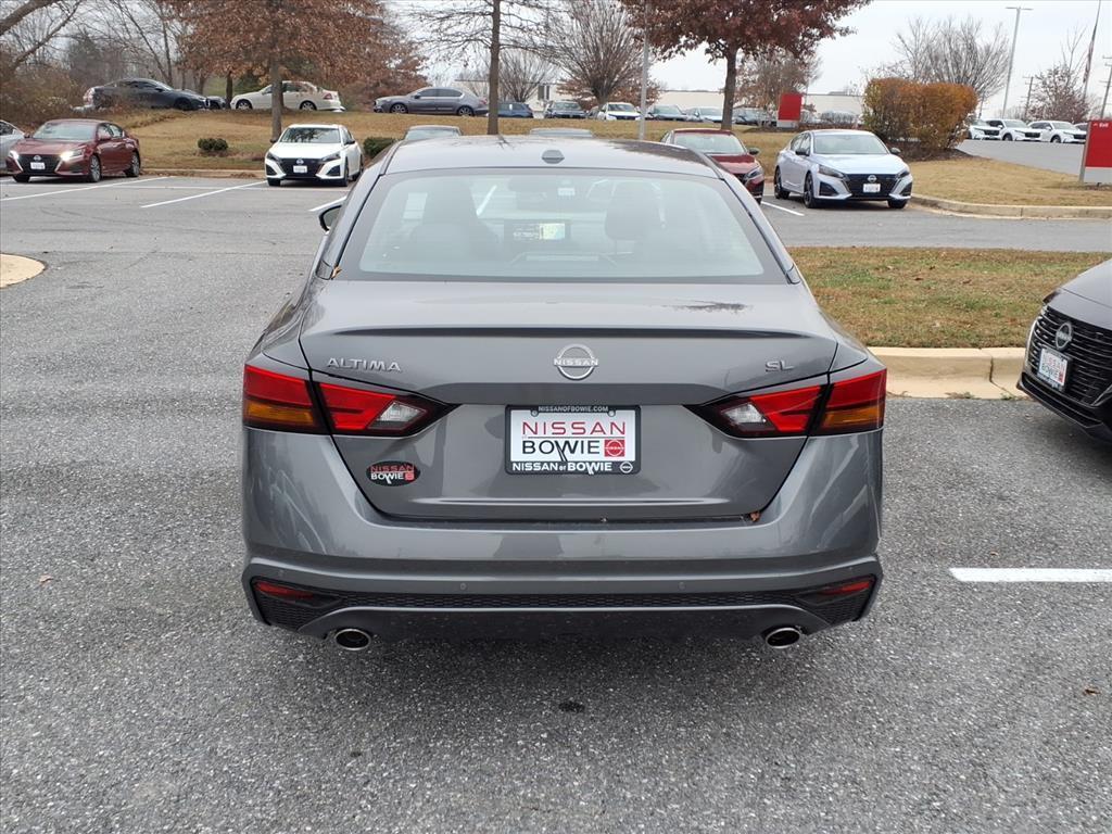 new 2025 Nissan Altima car, priced at $33,148