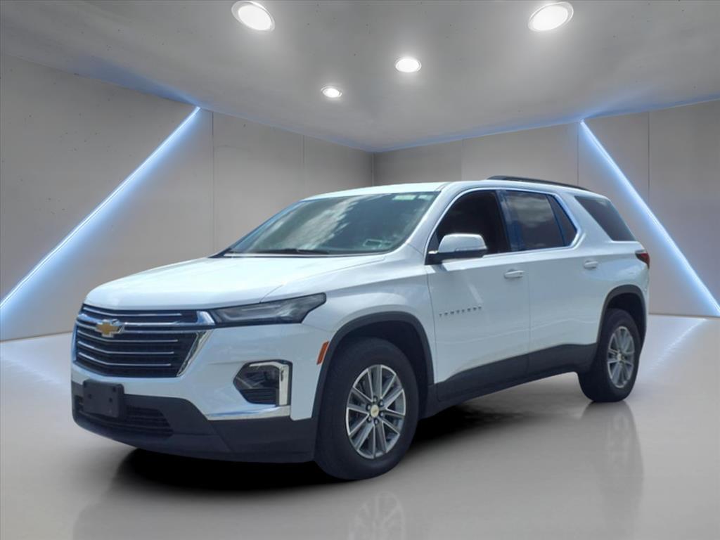 used 2023 Chevrolet Traverse car, priced at $30,993