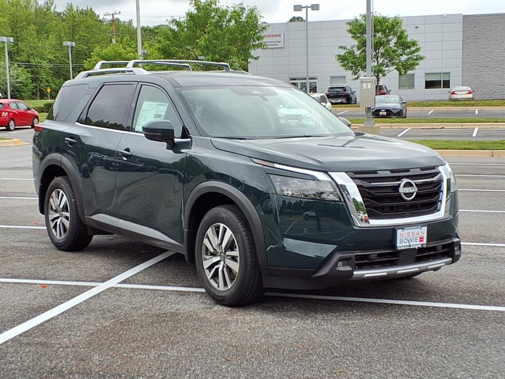 new 2025 Nissan Pathfinder car, priced at $41,450