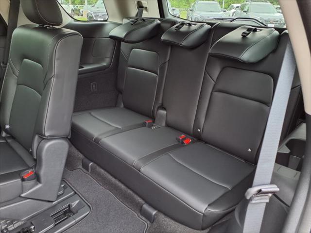 new 2025 Nissan Pathfinder car, priced at $43,711