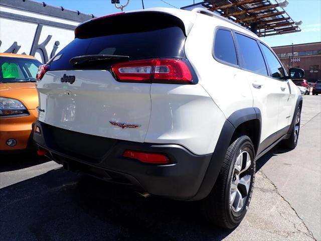 used 2018 Jeep Cherokee car, priced at $14,999