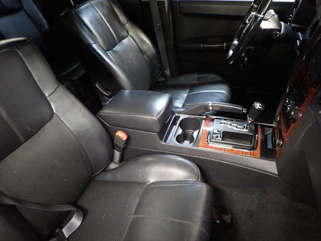 used 2008 Jeep Commander car, priced at $5,499