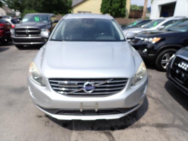 used 2015 Volvo XC60 car, priced at $11,999