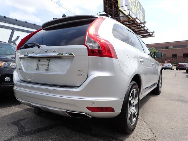 used 2015 Volvo XC60 car, priced at $11,999