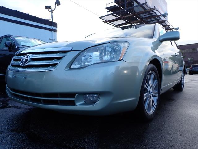 used 2006 Toyota Avalon car, priced at $5,499