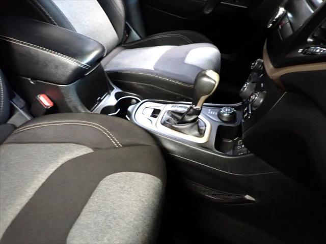 used 2014 Jeep Cherokee car, priced at $8,999
