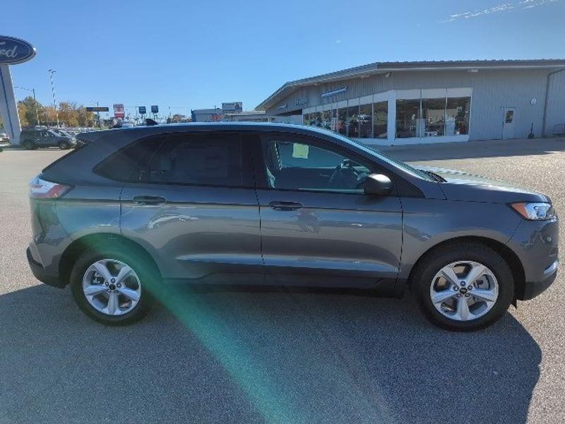 new 2024 Ford Edge car, priced at $36,000