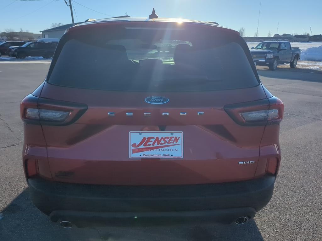 new 2025 Ford Escape car, priced at $33,000