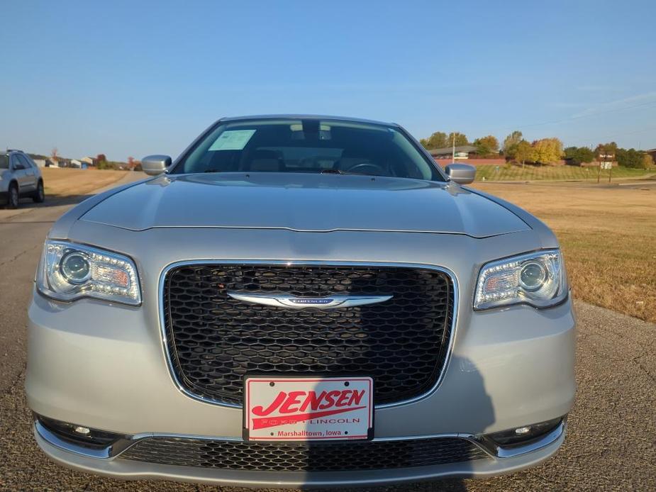 used 2021 Chrysler 300 car, priced at $25,000