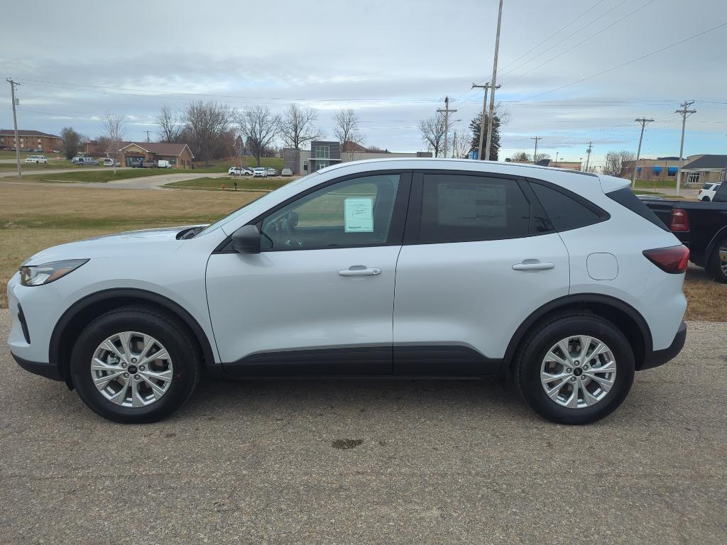 new 2025 Ford Escape car, priced at $30,900