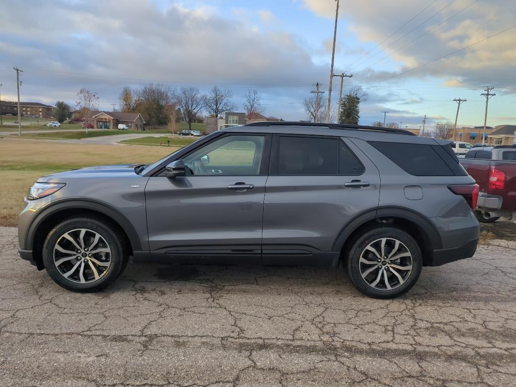 new 2025 Ford Explorer car, priced at $45,500