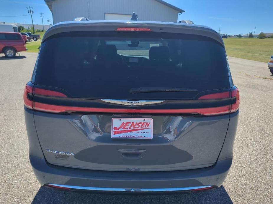 used 2022 Chrysler Pacifica car, priced at $22,900